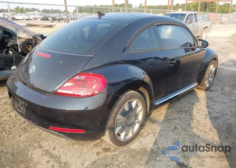 2013 Volkswagen Beetle 2.5L Fender Edition from USA, damaged, VIN 3VWJP7AT7DM677581